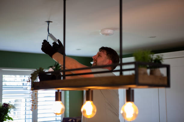 Best Affordable Emergency Electrician  in Scott, LA